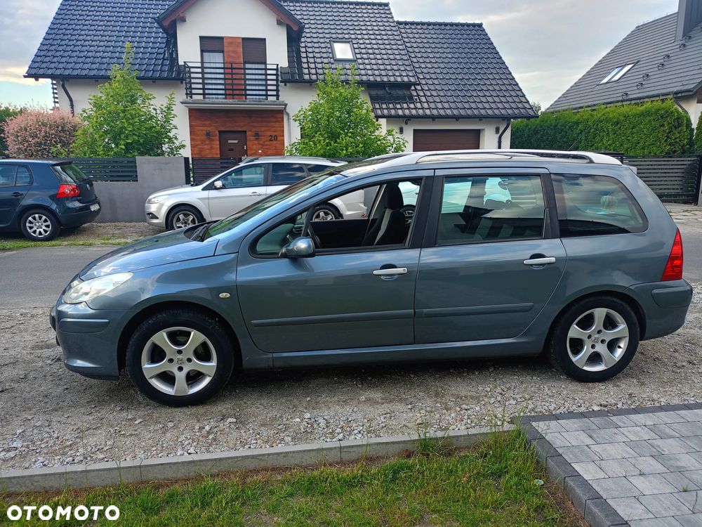 Peugeot 307 1.6 Oxygo - 1