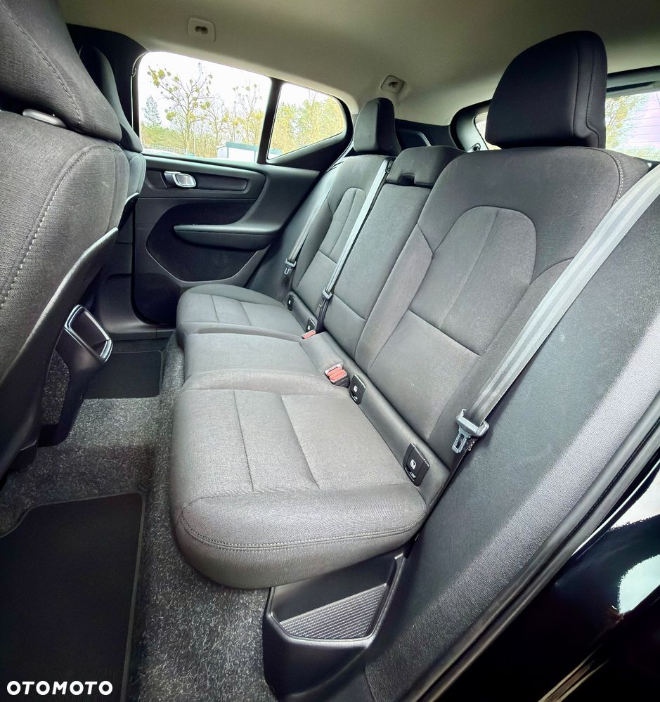 Volvo XC 40 D3 Momentum - 32