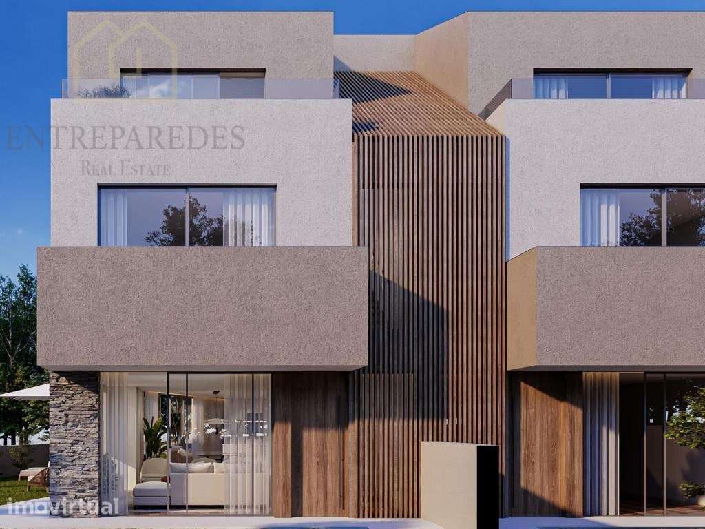 Moradia em Banda T3 com 2 frentes, jardim, elevador - para comprar ... - Grande imagem: 2/42