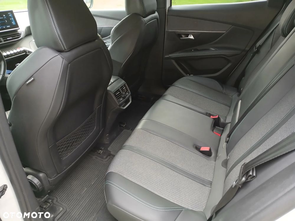 Peugeot 3008 1.5 BlueHDi Allure Pack S&S EAT8 - 12