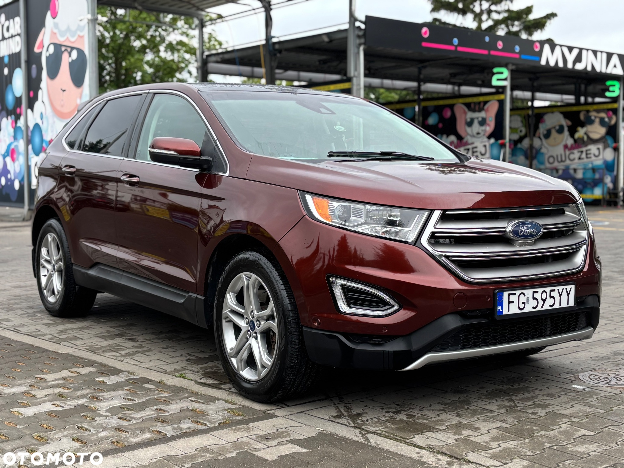 Ford Edge - 2