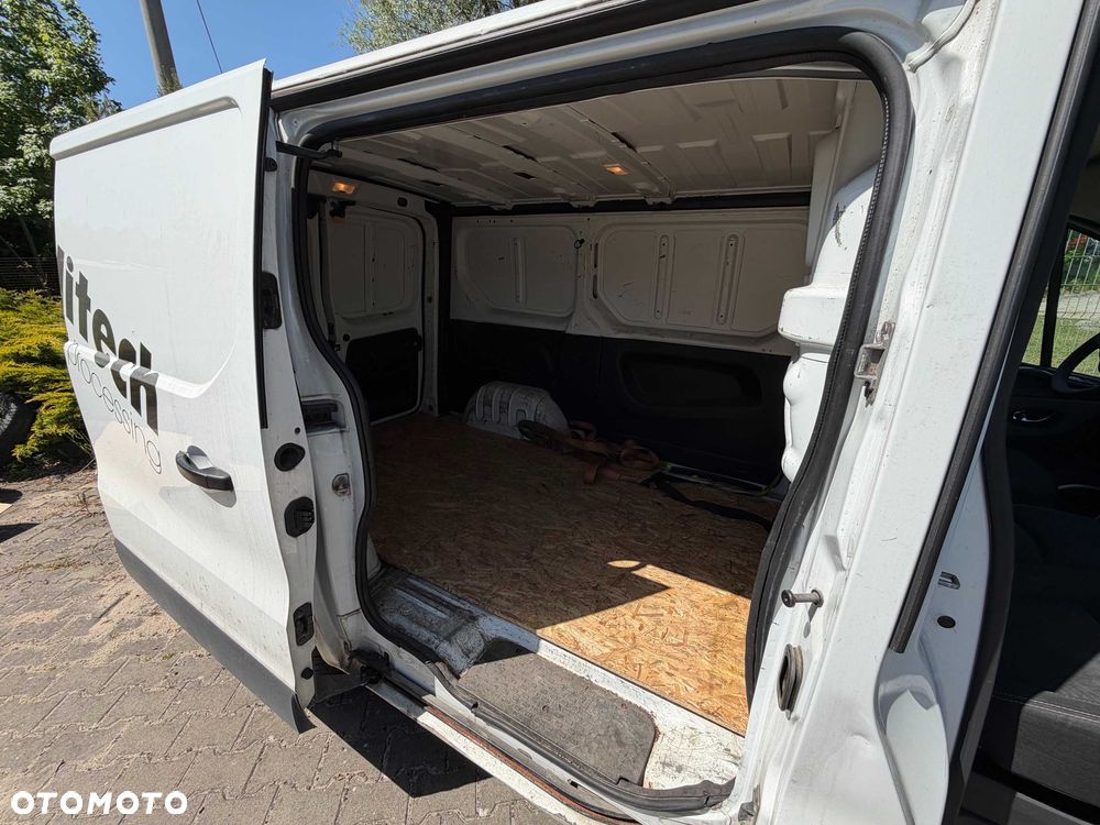 Renault Trafic - 6