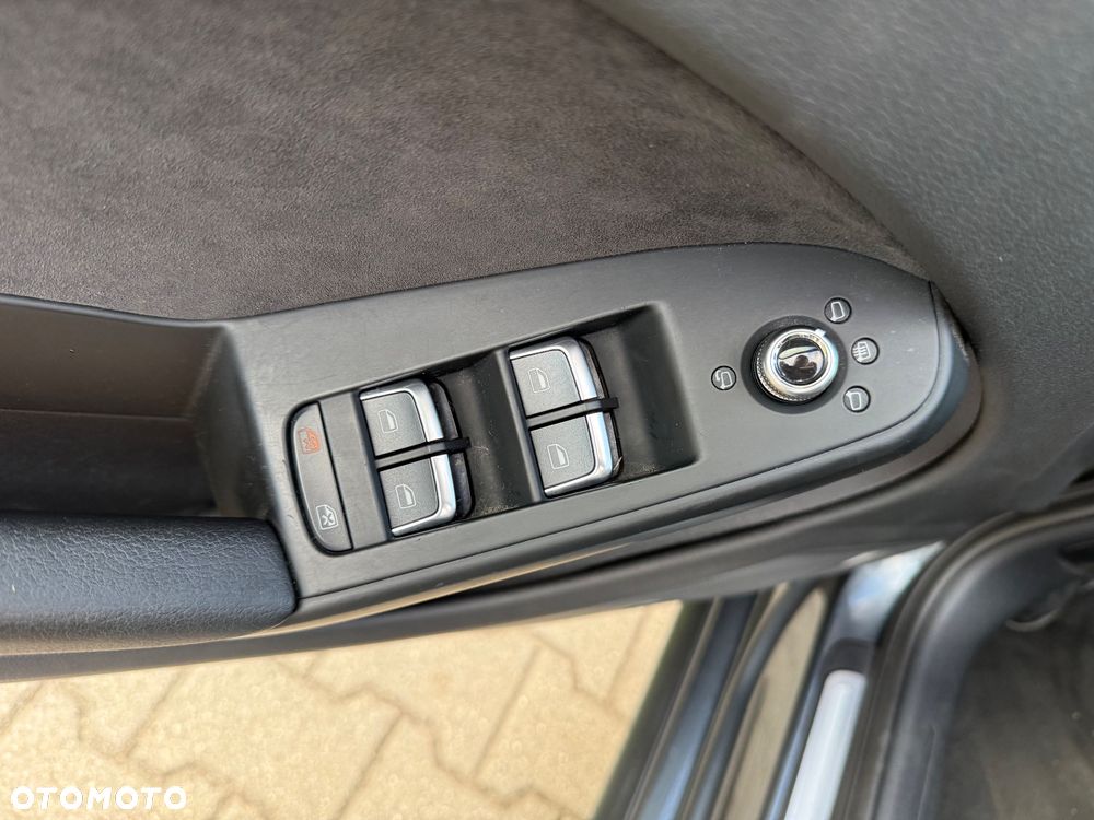 Audi A4 Avant 2.0 TDI DPF S line Sportpaket - 18