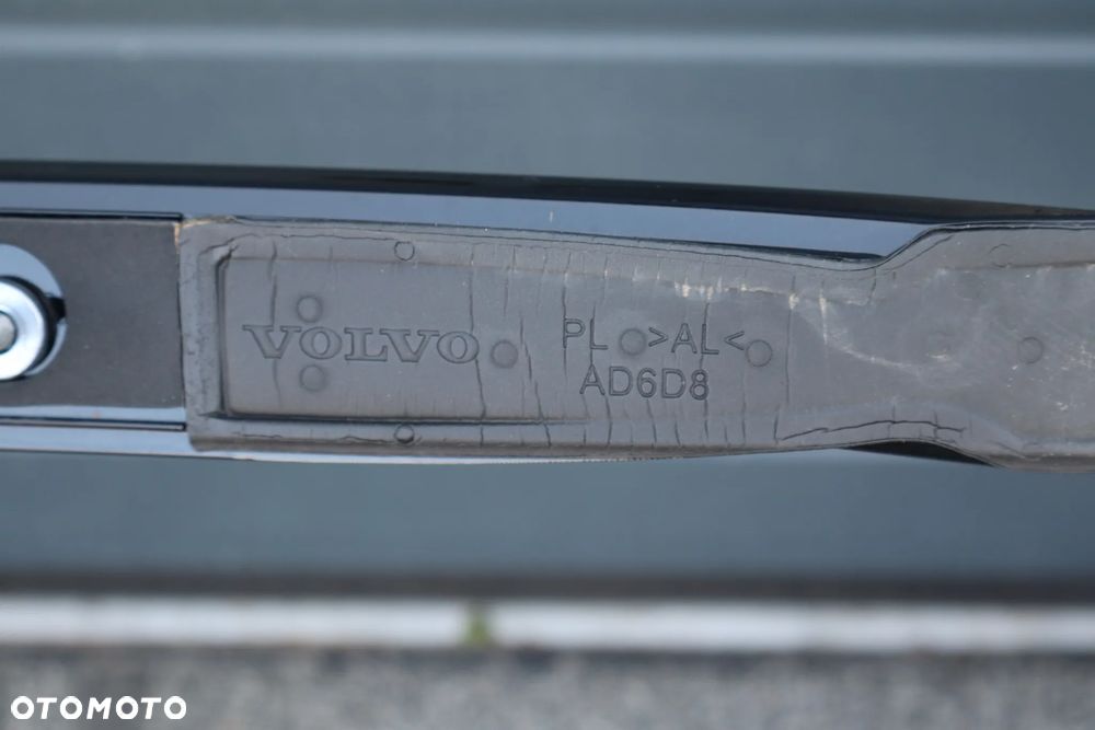 RELINGI DACHOWE VOLVO XC60 II LIFT 32216713 32216712 2022 - 11