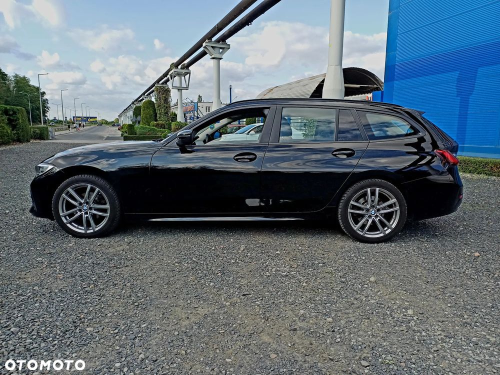 BMW Seria 3 318d Edition Luxury Line Purity - 1