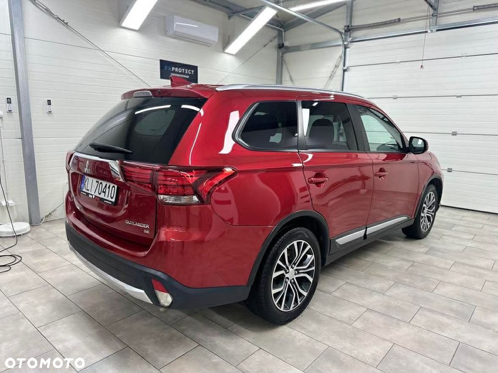 Mitsubishi Outlander 2.0 Intense 4WD CVT - 3