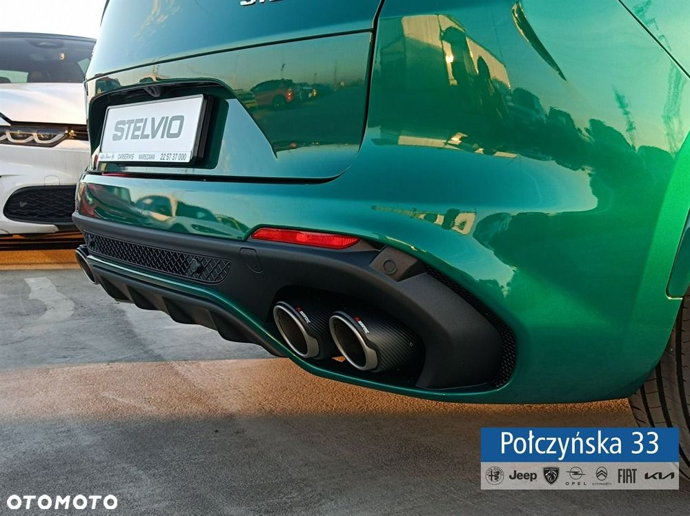 Alfa Romeo Stelvio - 21