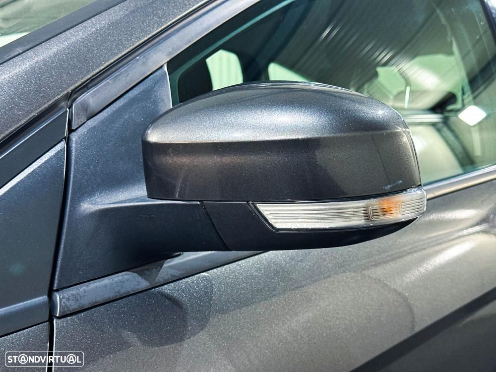 Ford Focus 1.6 TDCi Titanium — fotografia 15