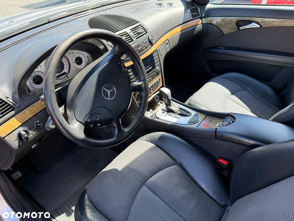 Mercedes-Benz Klasa E 320 CDI Avantgarde - 17