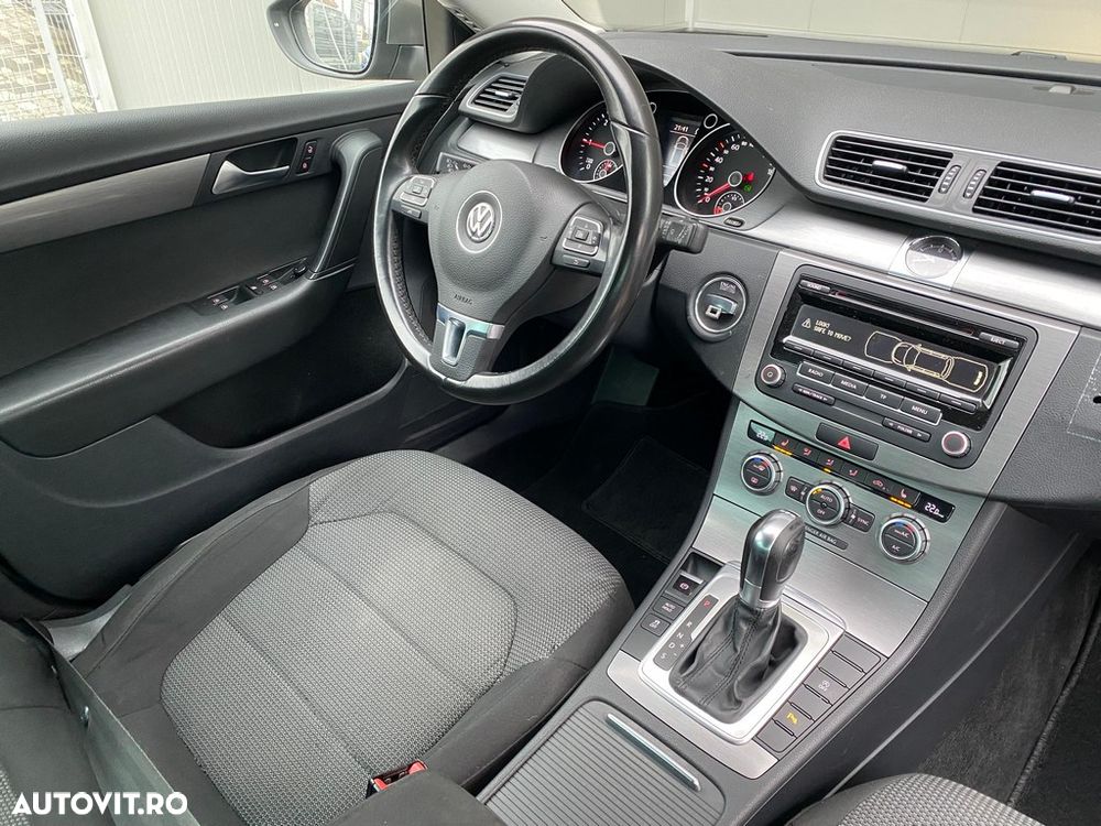 Volkswagen Passat Variant 2.0 Blue TDI DSG SCR Business Edition - 11