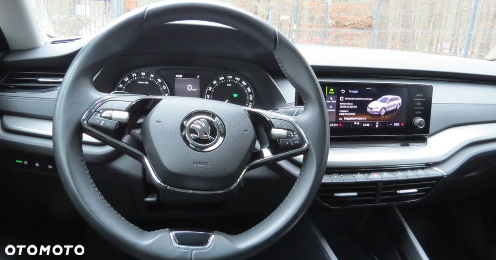 Skoda Octavia 2.0 TDI Ambition DSG - 22