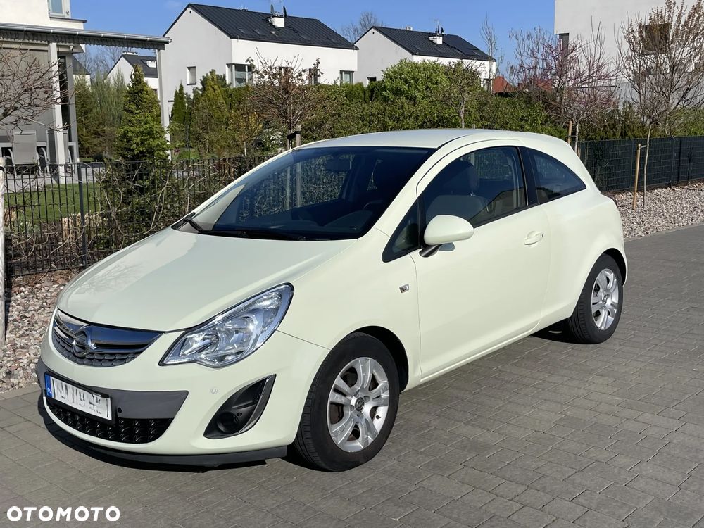 Opel Corsa 1.4 16V Innovation - 3
