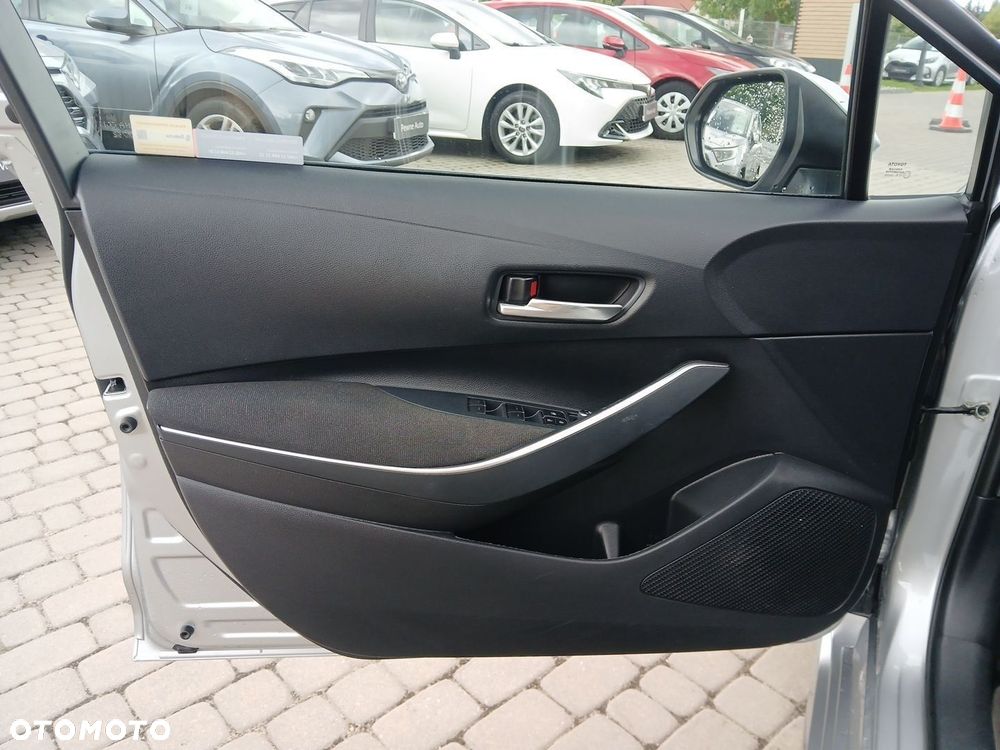 Toyota Corolla 1.8 Hybrid Comfort - 21