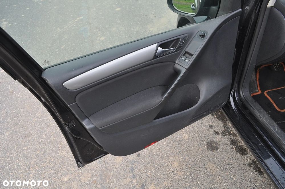 Volkswagen Golf 1.2 TSI Trendline - 11