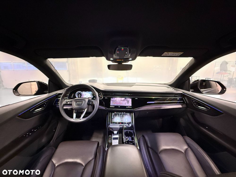 Audi Q8 - 31