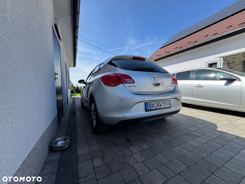 Opel Astra 1.4 Turbo Active - 4