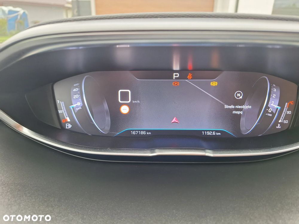 Peugeot 5008 BlueHDI 180 EAT8 GT - 10