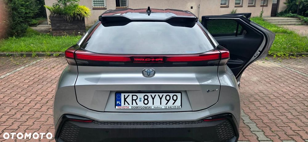 Toyota C-HR 2.0 Hybrid Dynamic Force Executive - 1
