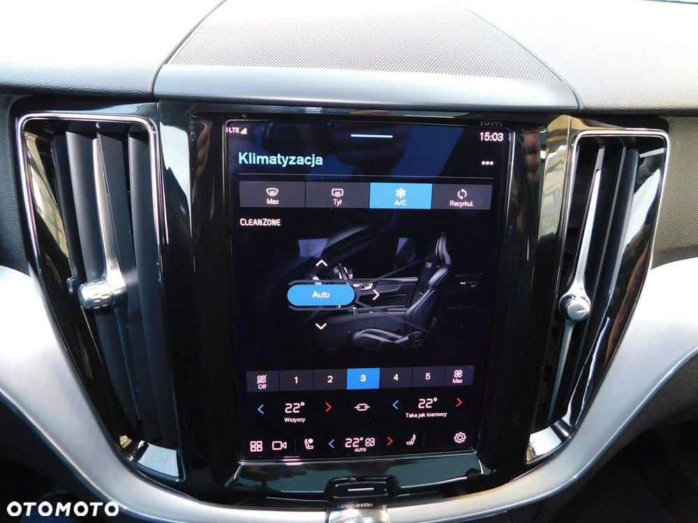 Volvo XC 60 - 18