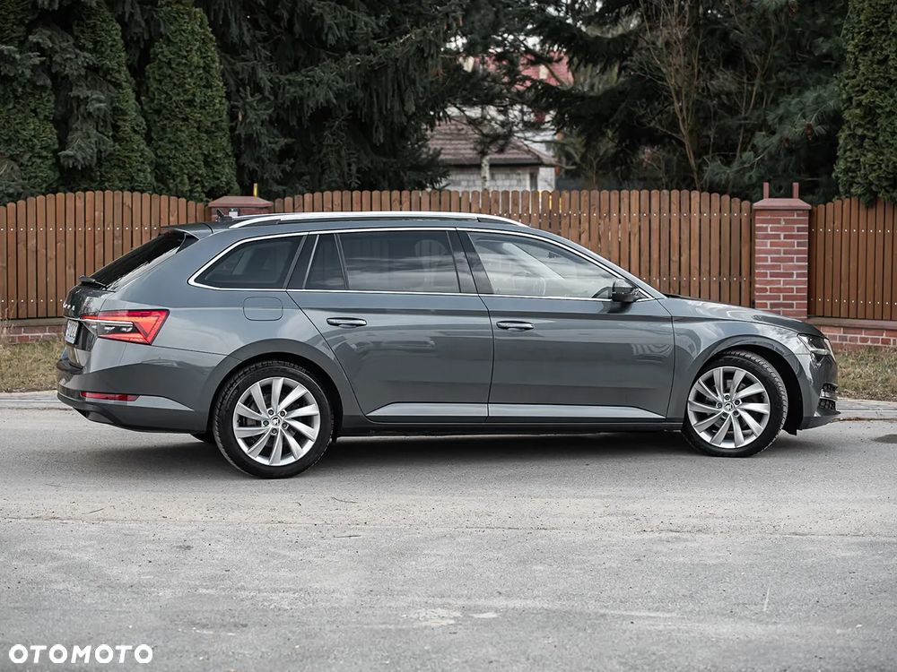 Skoda Superb 2.0 TDI DSG L&K - 12