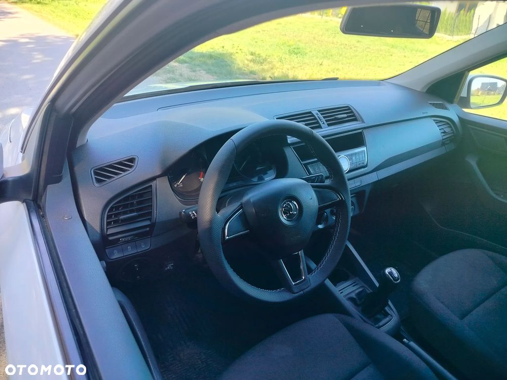 Skoda Fabia 1.0 Ambition - 11
