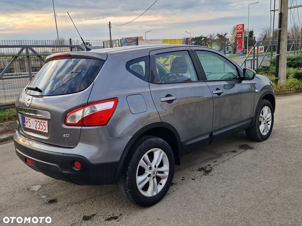 Nissan Qashqai 1.5 dCi DPF acenta - 24