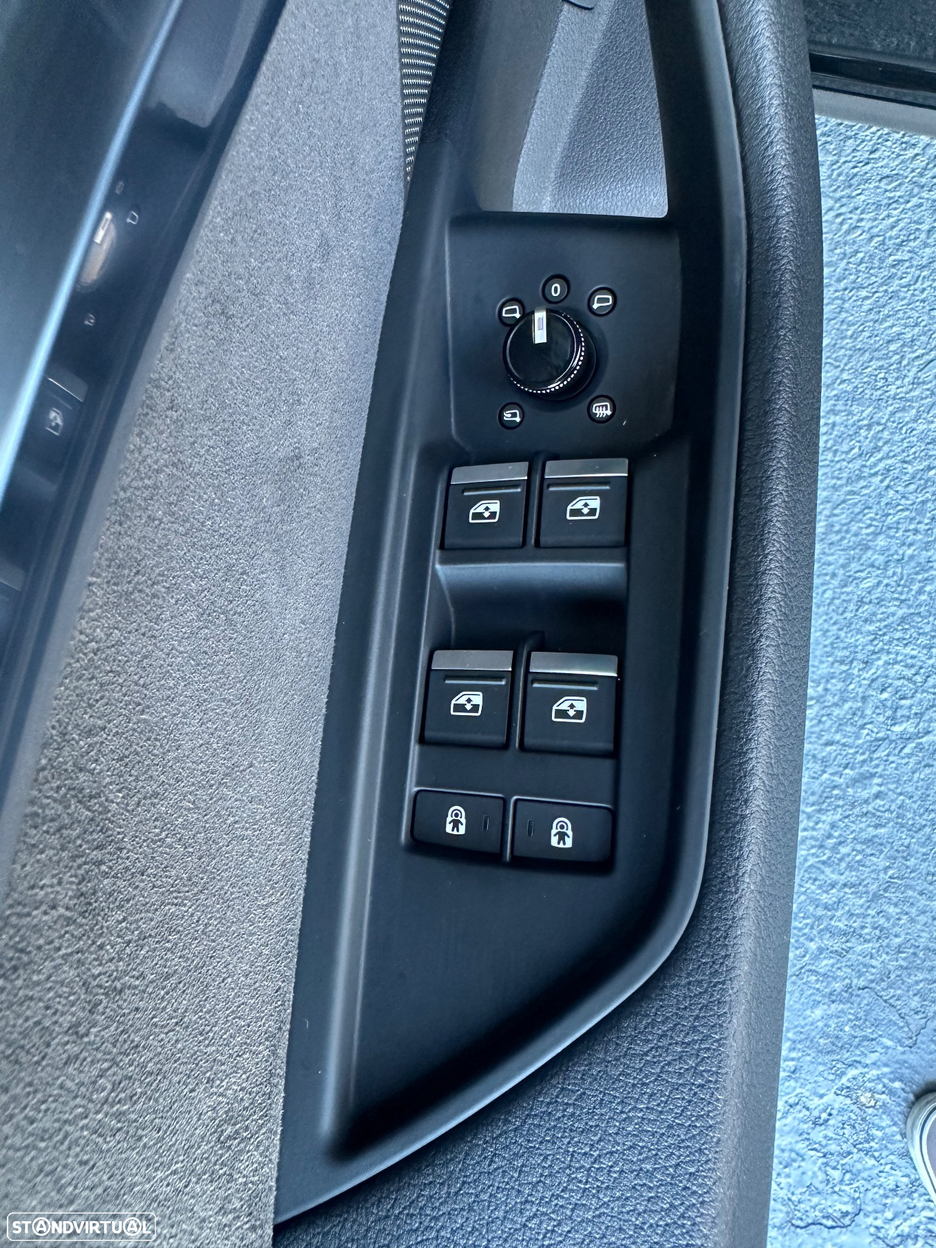 Audi Q8 e-Tron 50 quattro S line - 40