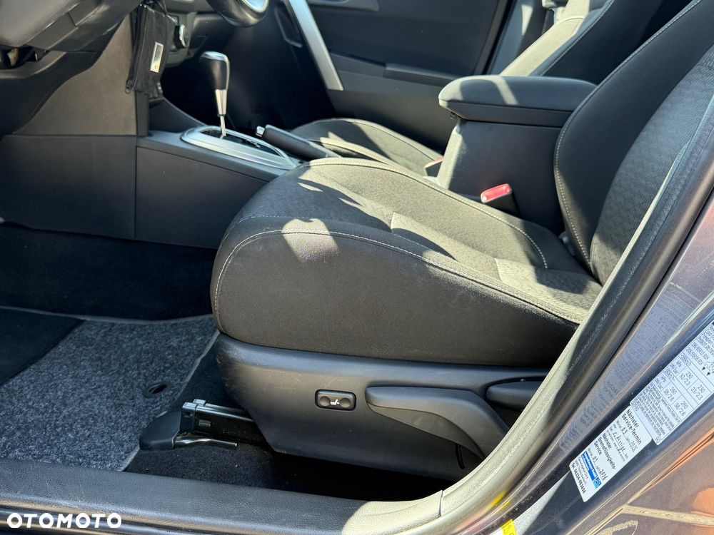 Toyota Auris 1.6 MultiMode Executive - 23