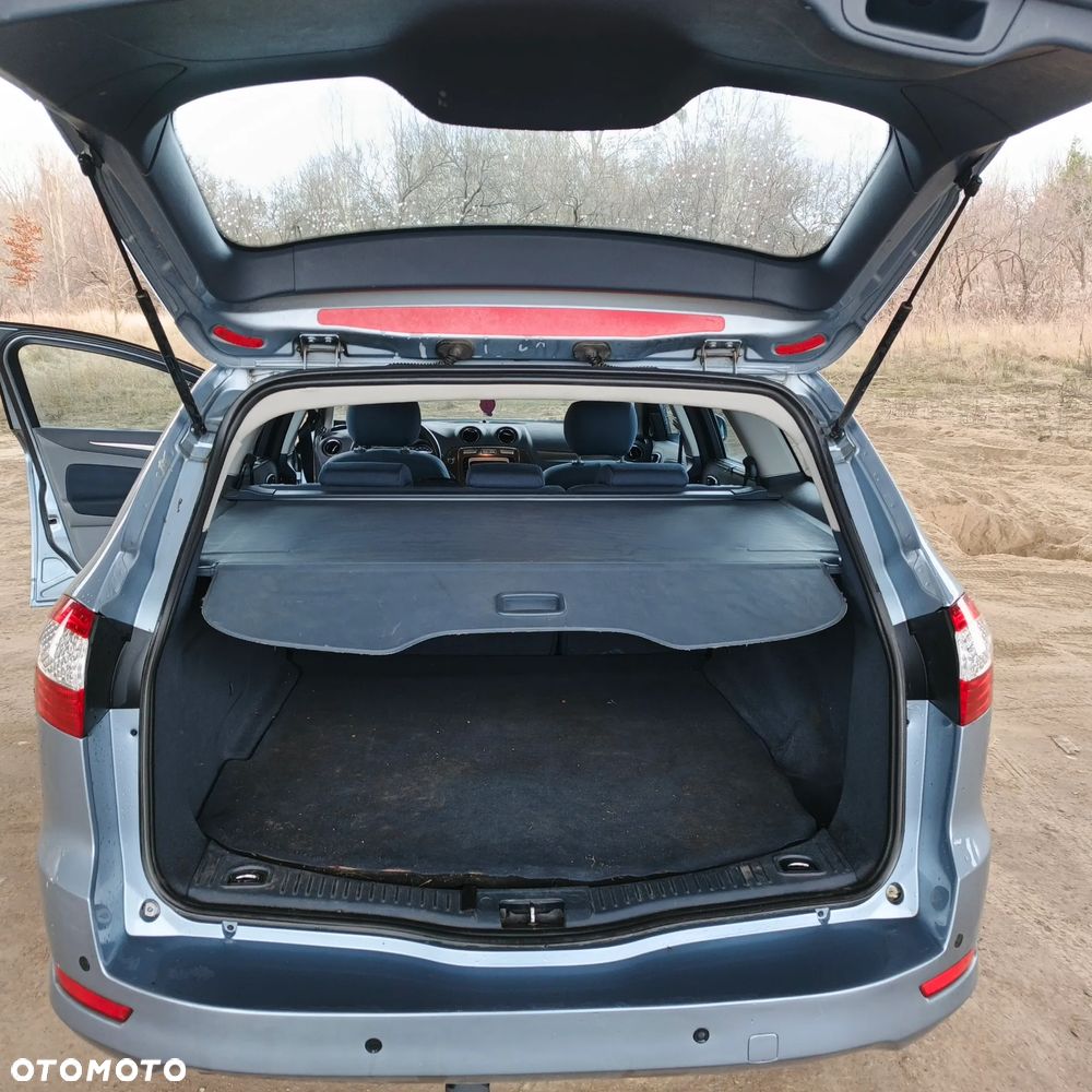 Ford Mondeo 2.0 Titanium - 9