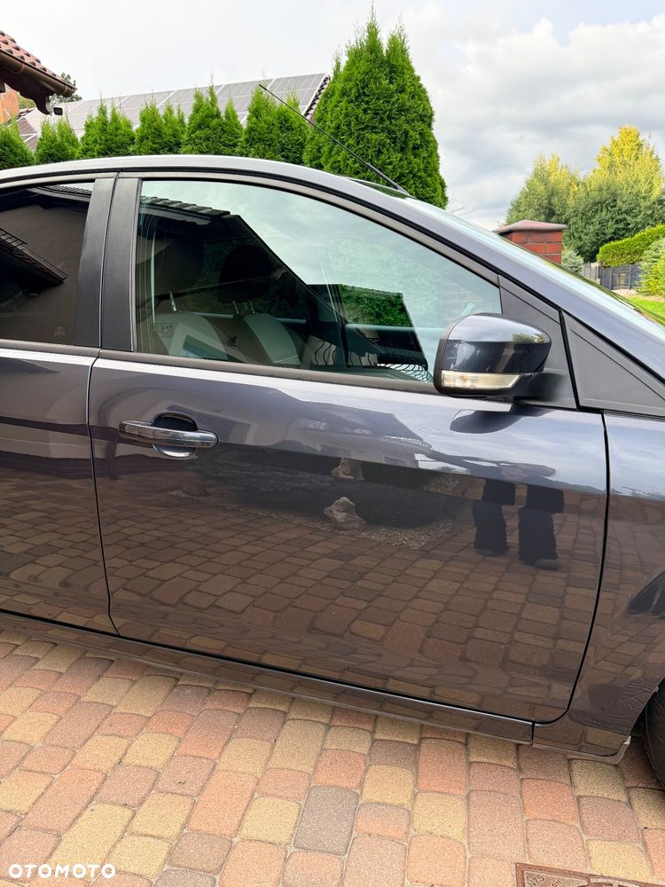 Ford Focus 1.6 16V Trend - 7