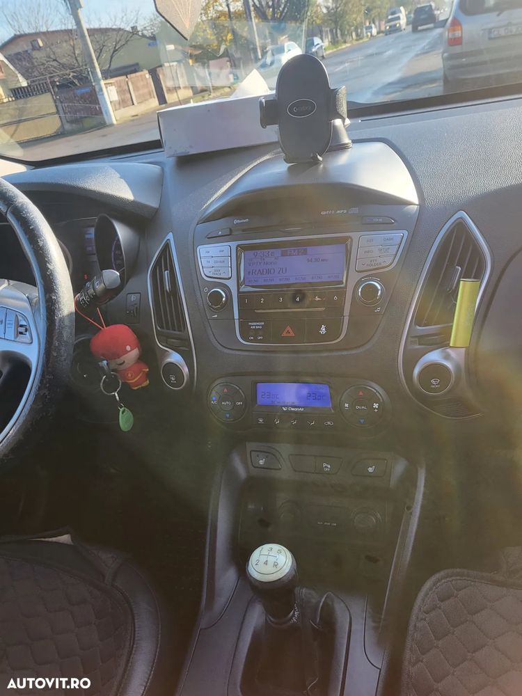 Hyundai ix35 2.0 MPI 4WD GLS Premium+ - 6