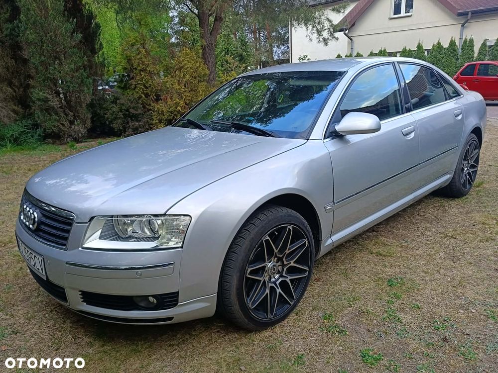 Audi A8 3.7 Quattro - 1