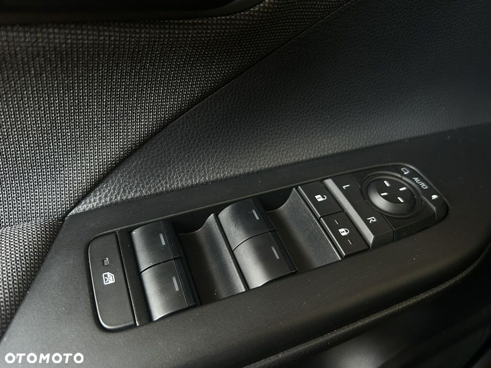 Toyota C-HR 1.8 Hybrid Style - 38