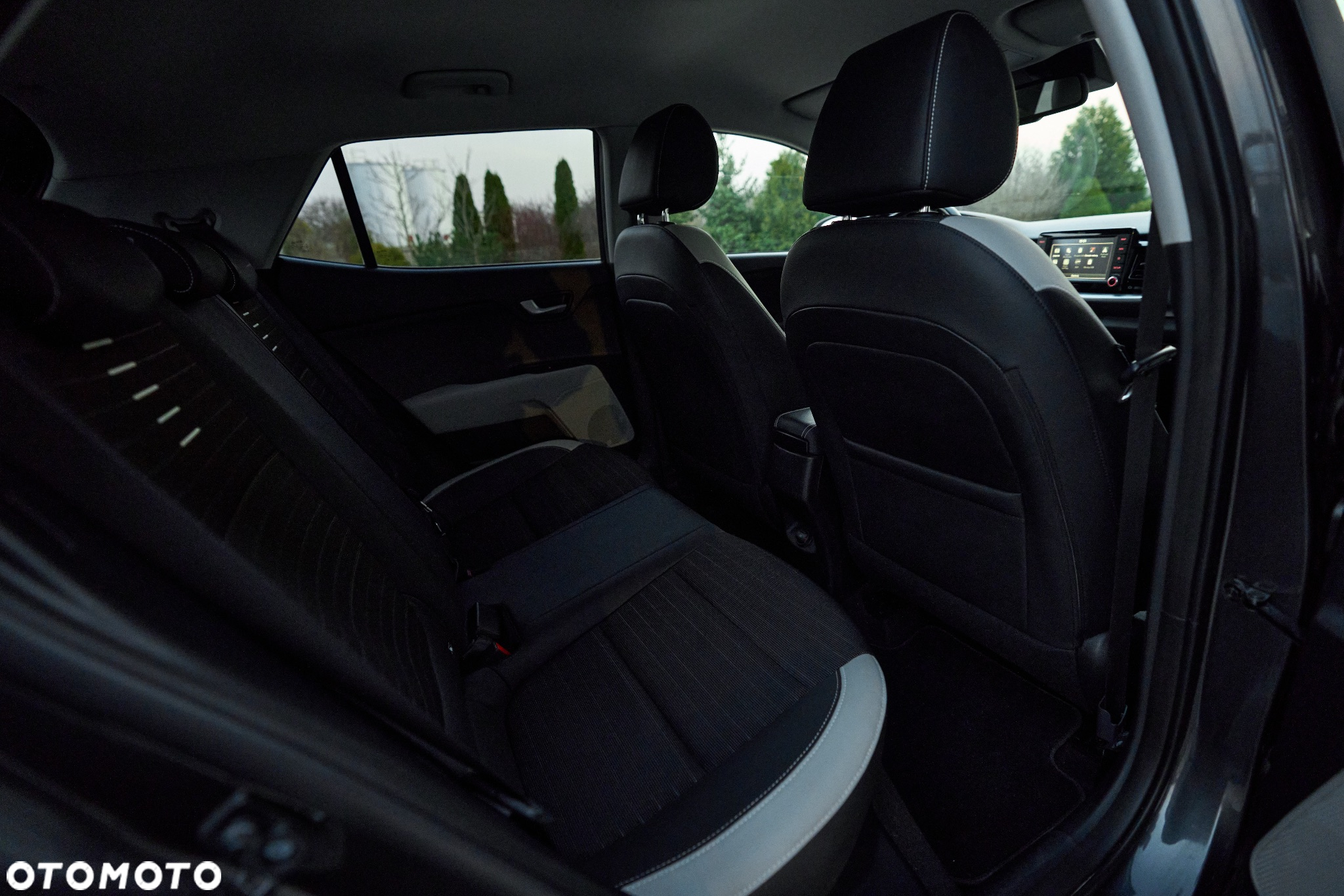 Kia Stonic - 33