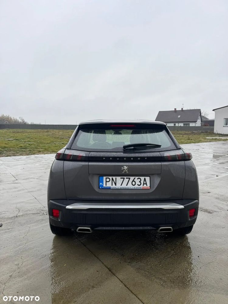 Peugeot 2008 1.2 PureTech Allure S&S EAT8 - 4