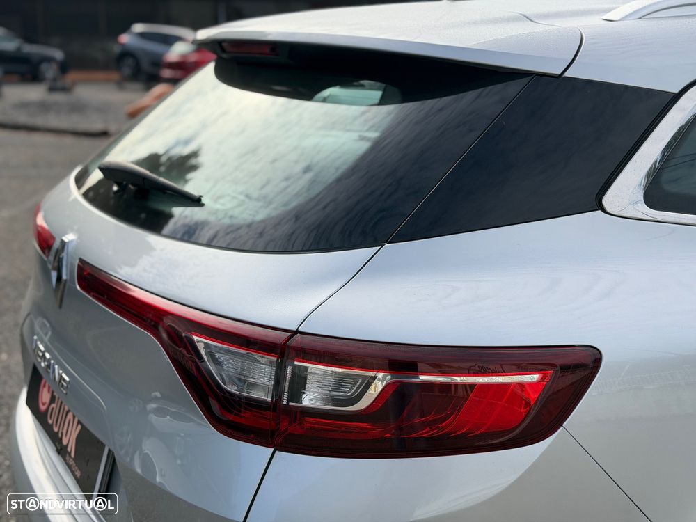 Renault Mégane Sport Tourer 1.5 dCi Zen - 9