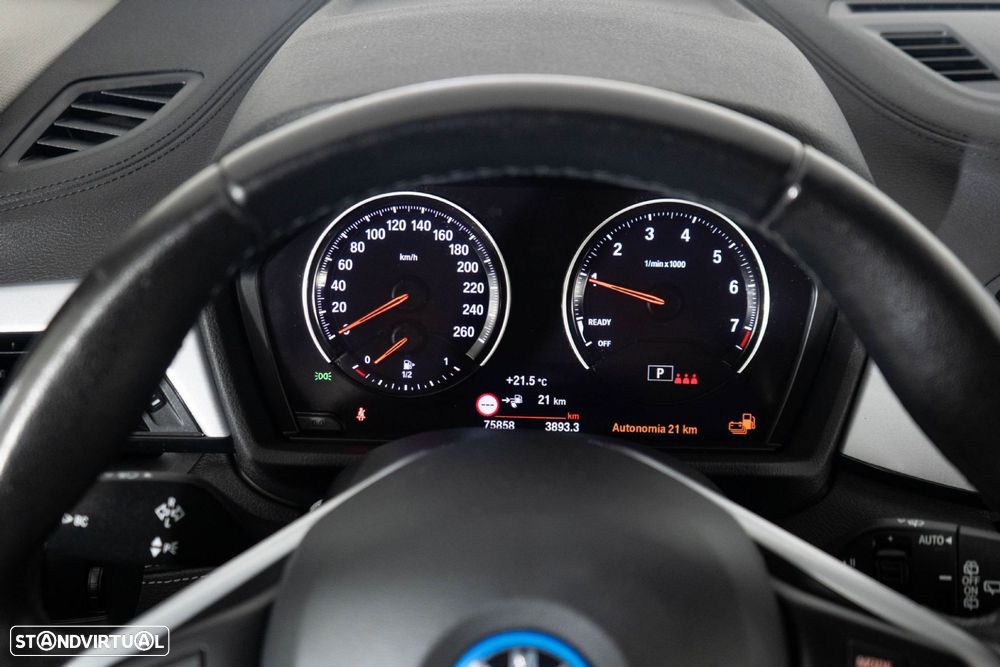 BMW X2 25 e xDrive Advantage - 27
