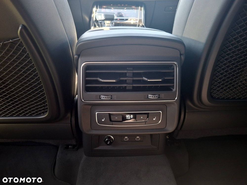 Audi Q8 - 20