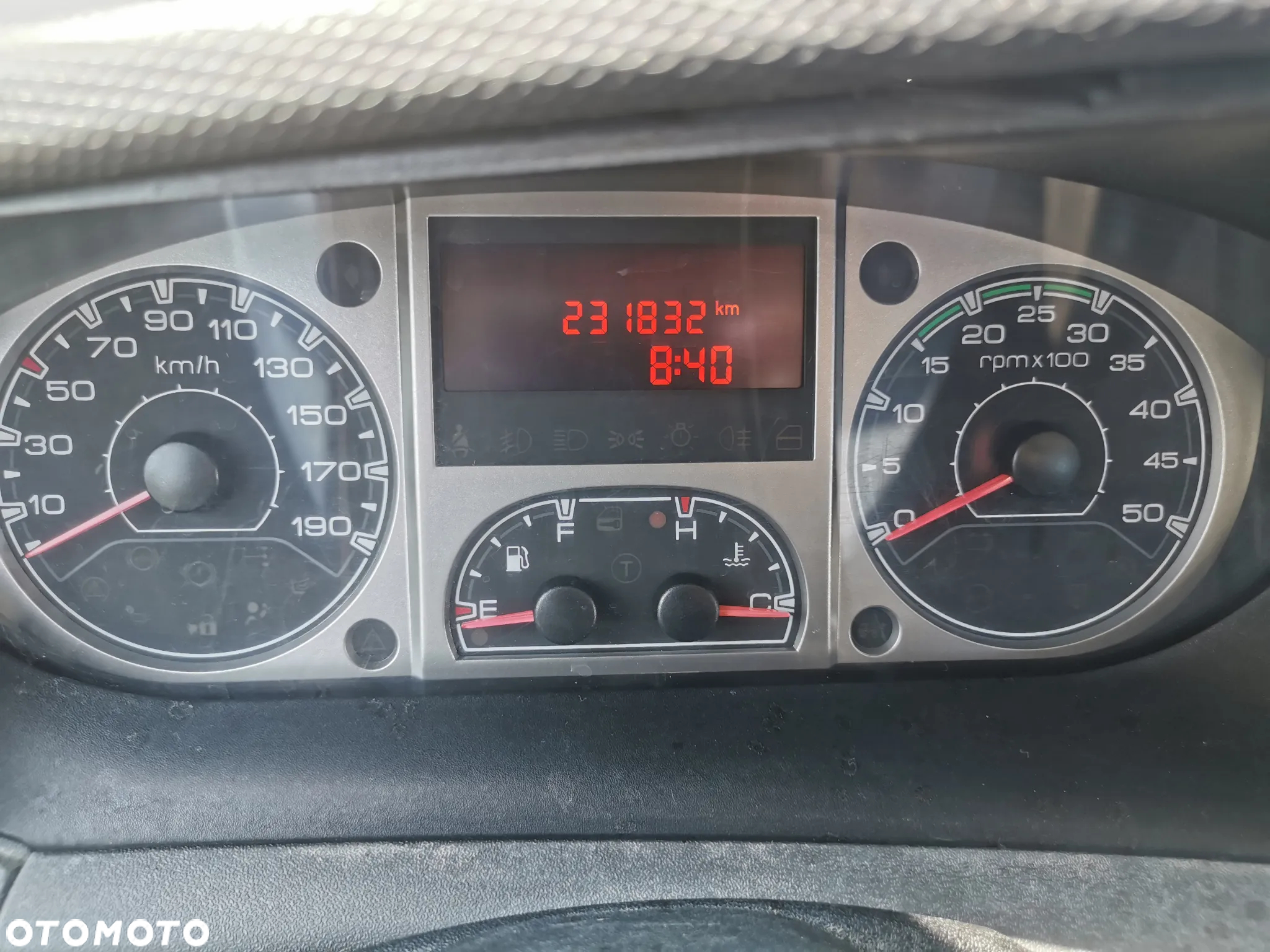 Iveco Daily 35C11 Kiper wywrotka Hak Bliźniak sprowadzony - 10