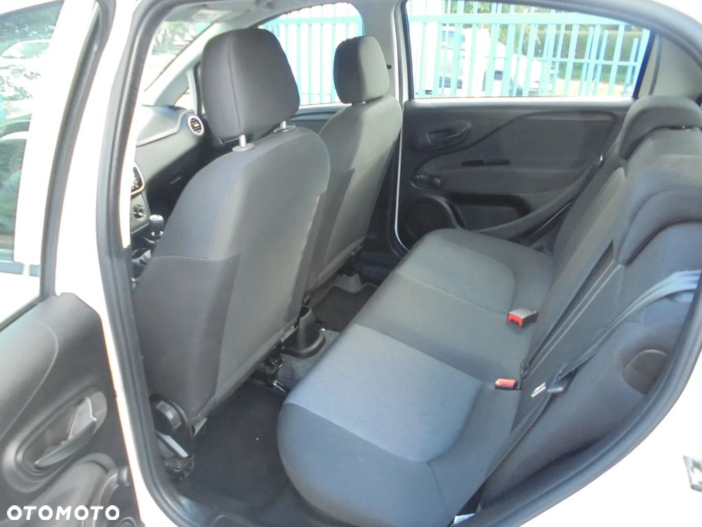 Fiat Punto 1.2 Fresh - 10
