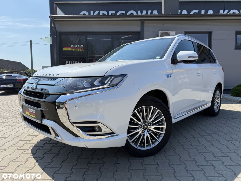 Mitsubishi Outlander 2.4 4WD Top - 2