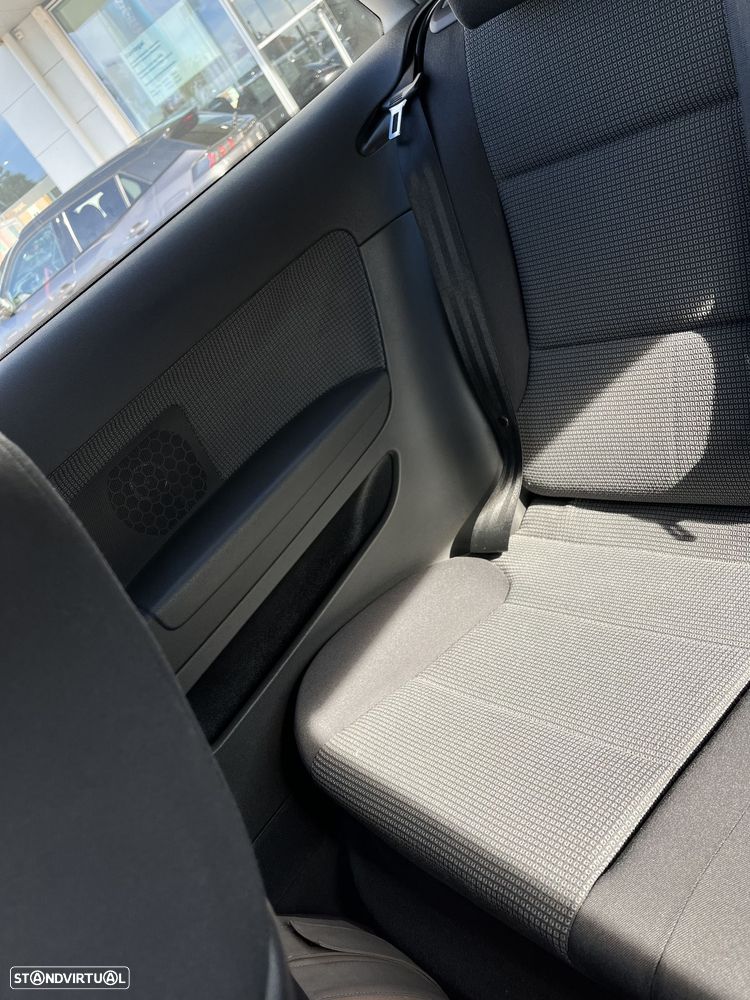 Audi A3 1.9 TDI Attraction - 8