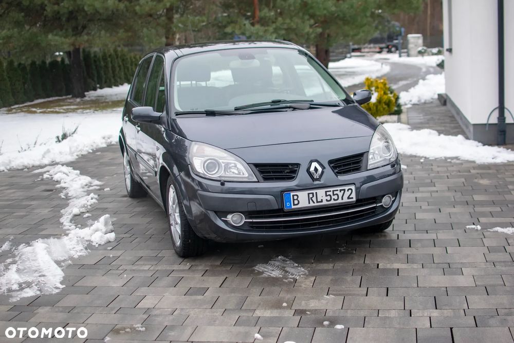 Renault Scenic - 8
