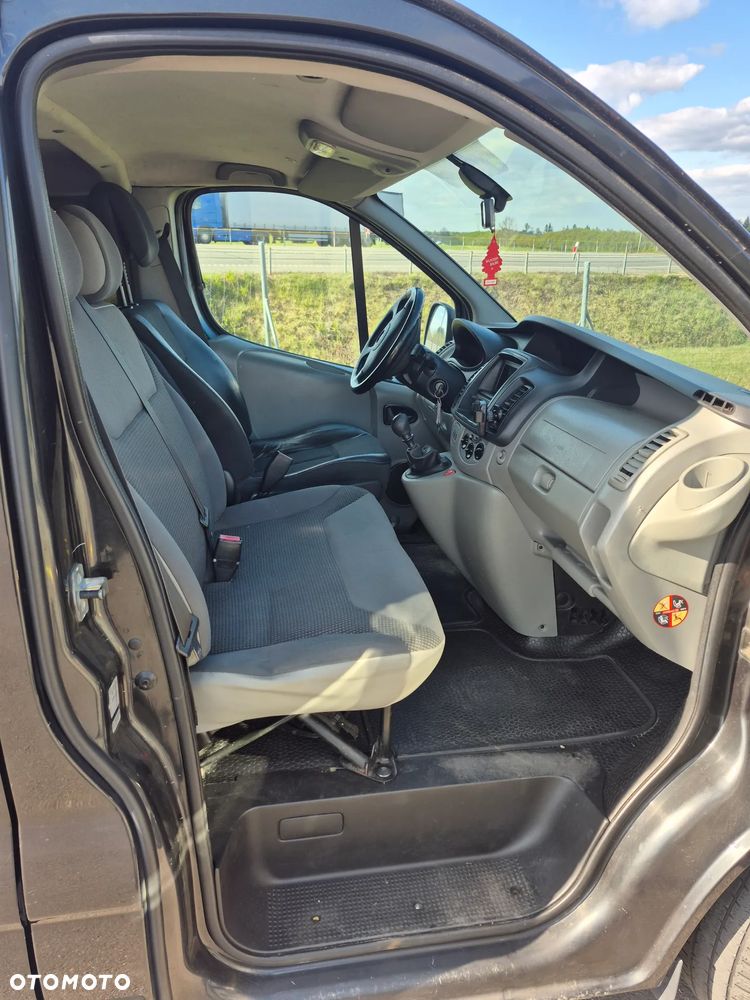 Opel Vivaro - 7