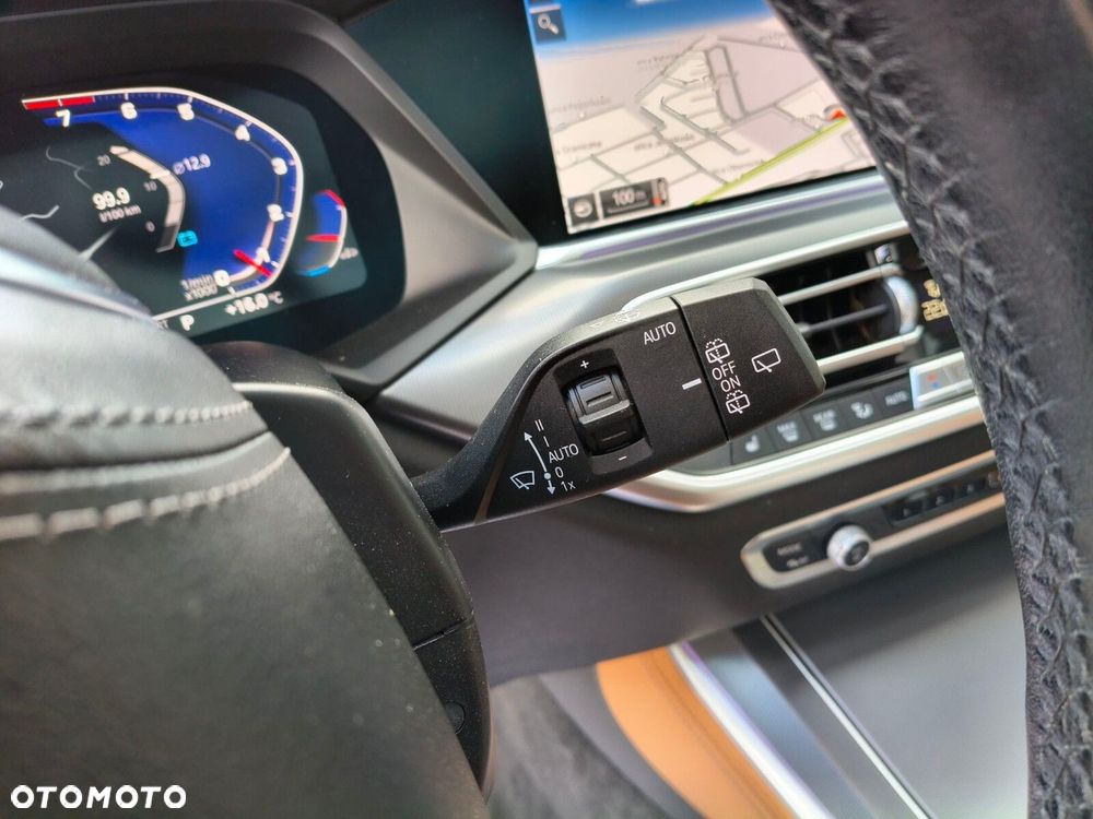 BMW X5 xDrive40i - 28