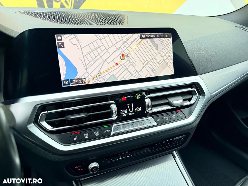 BMW Seria 3 330e Aut. M Sport - 16