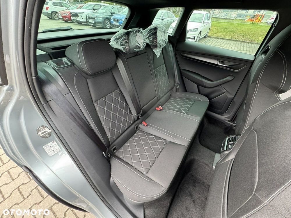 Skoda Karoq 1.5 TSI ACT Sportline DSG - 9