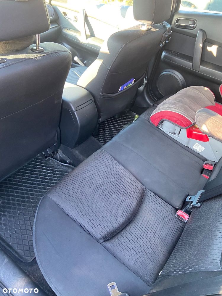 Mazda 6 2.0 Exclusive + - 28