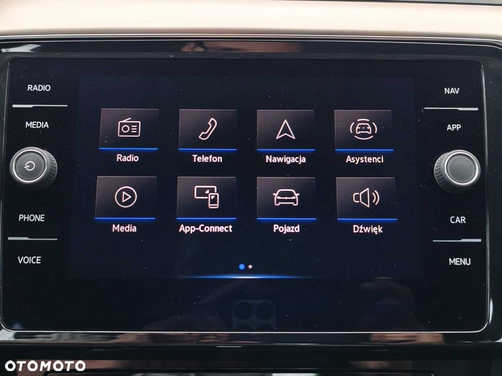 Volkswagen Passat Variant 2.0 TSI Elegance DSG - 32