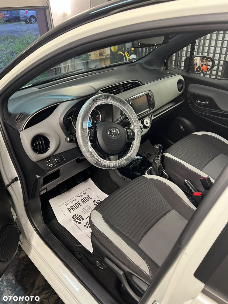 Toyota Yaris 1.33 Selection Passion - 6